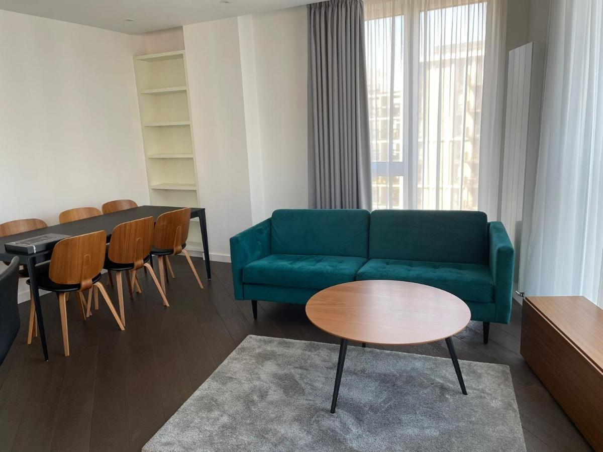 Ellie N Conys 3 Bedroom Apartment With 2 Bathrooms, An Ensuite, Kitchen And Balcony In Stratford Westfield London Exterior photo